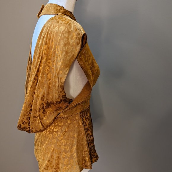 Topshop Open Back Jacquard Ruffle Blouse - Picture 8 of 9